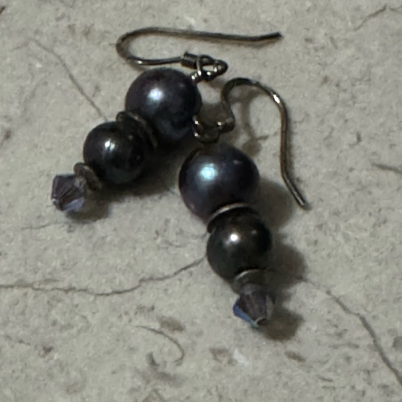 Handmade Beaded Earrings - Picture 6 of 8